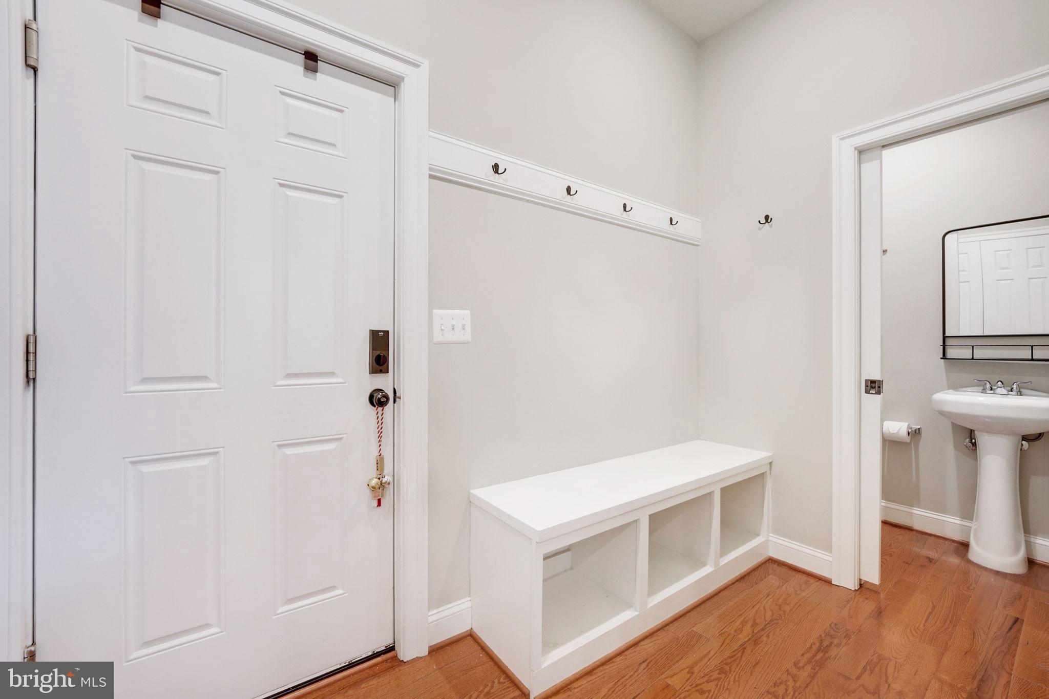 LEE FOREST - Residential