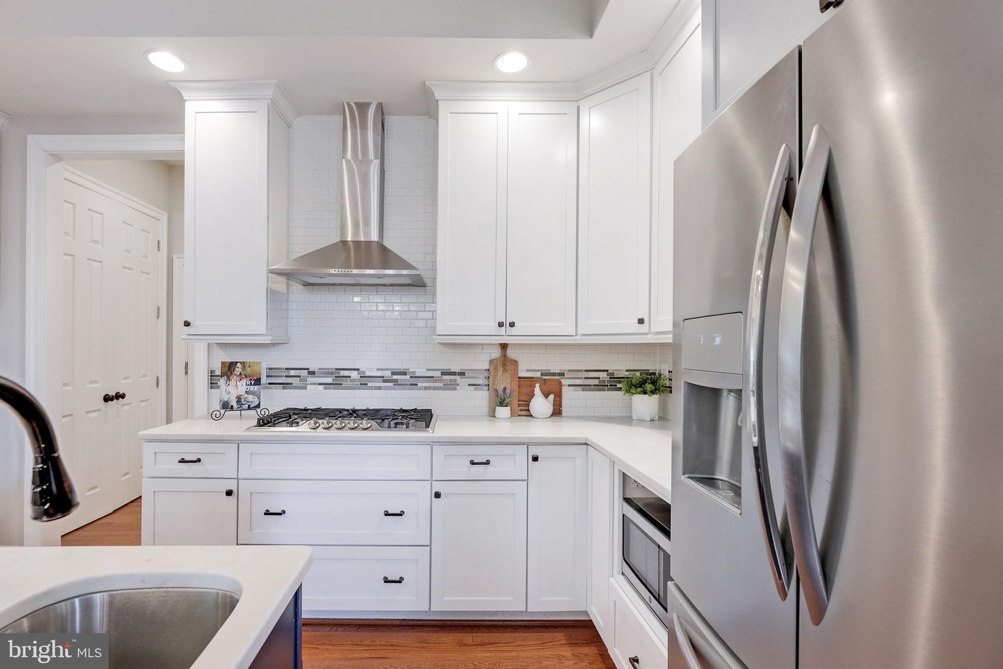 LEE FOREST - Residential