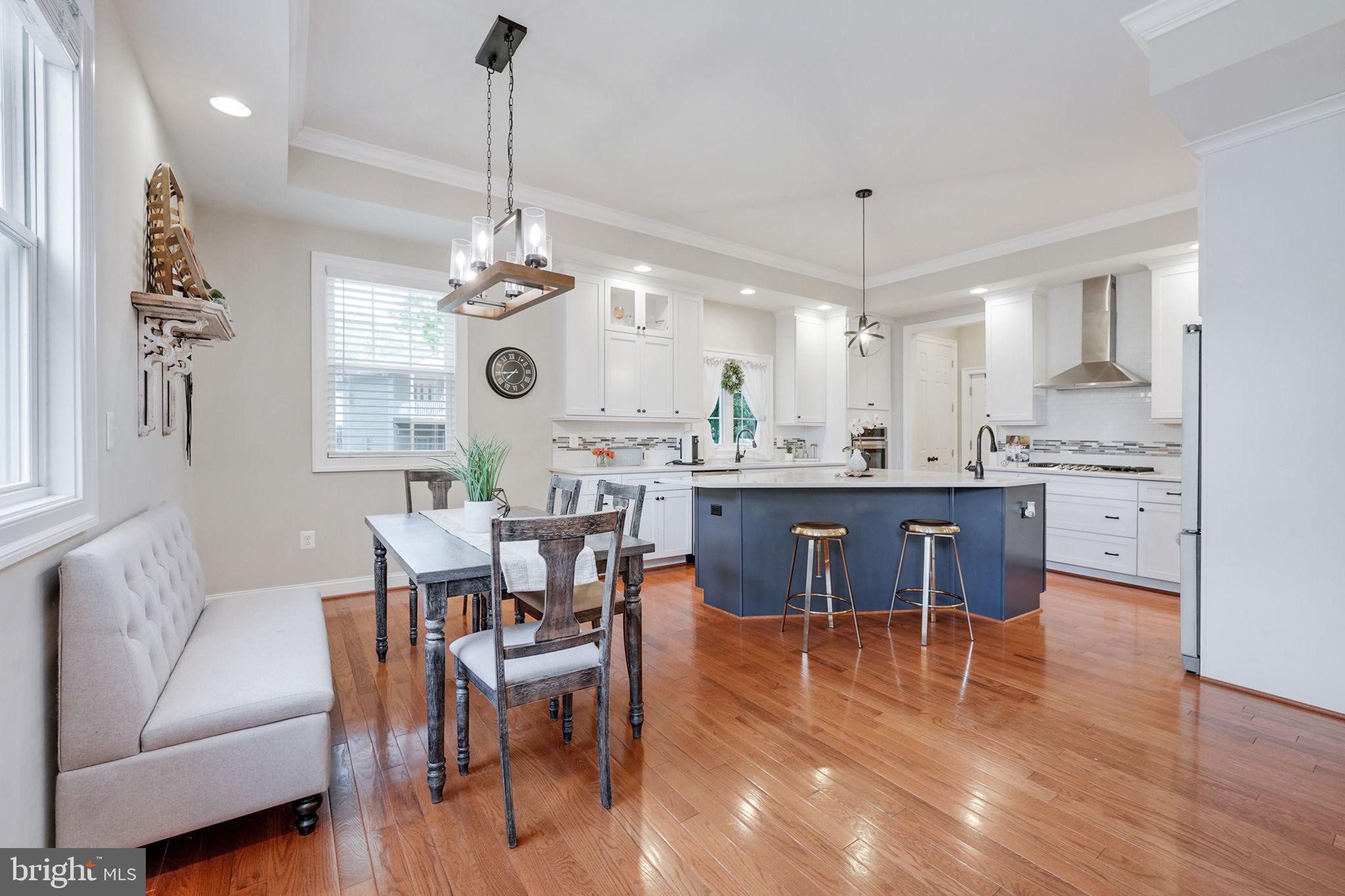 LEE FOREST - Residential