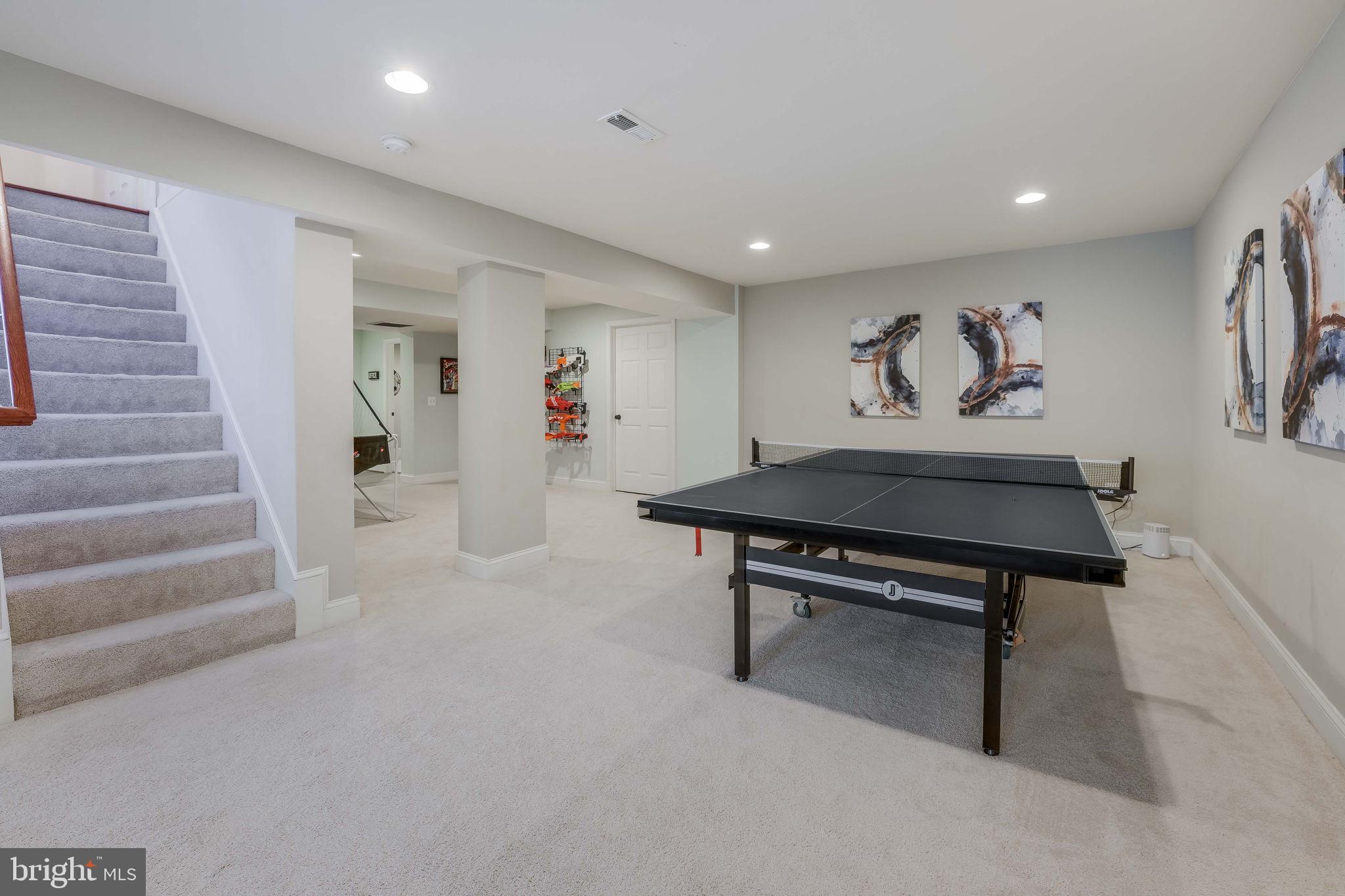 LEE FOREST - Residential