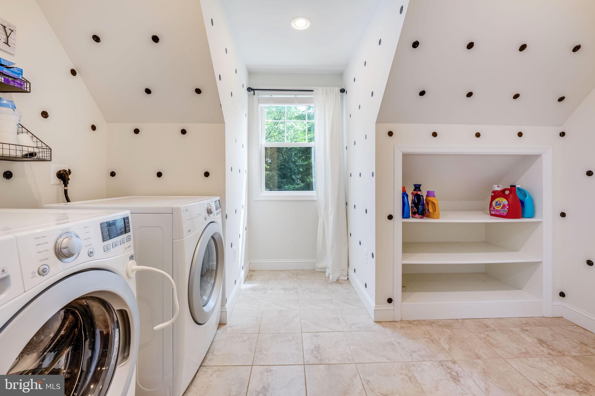 LEE FOREST - Residential