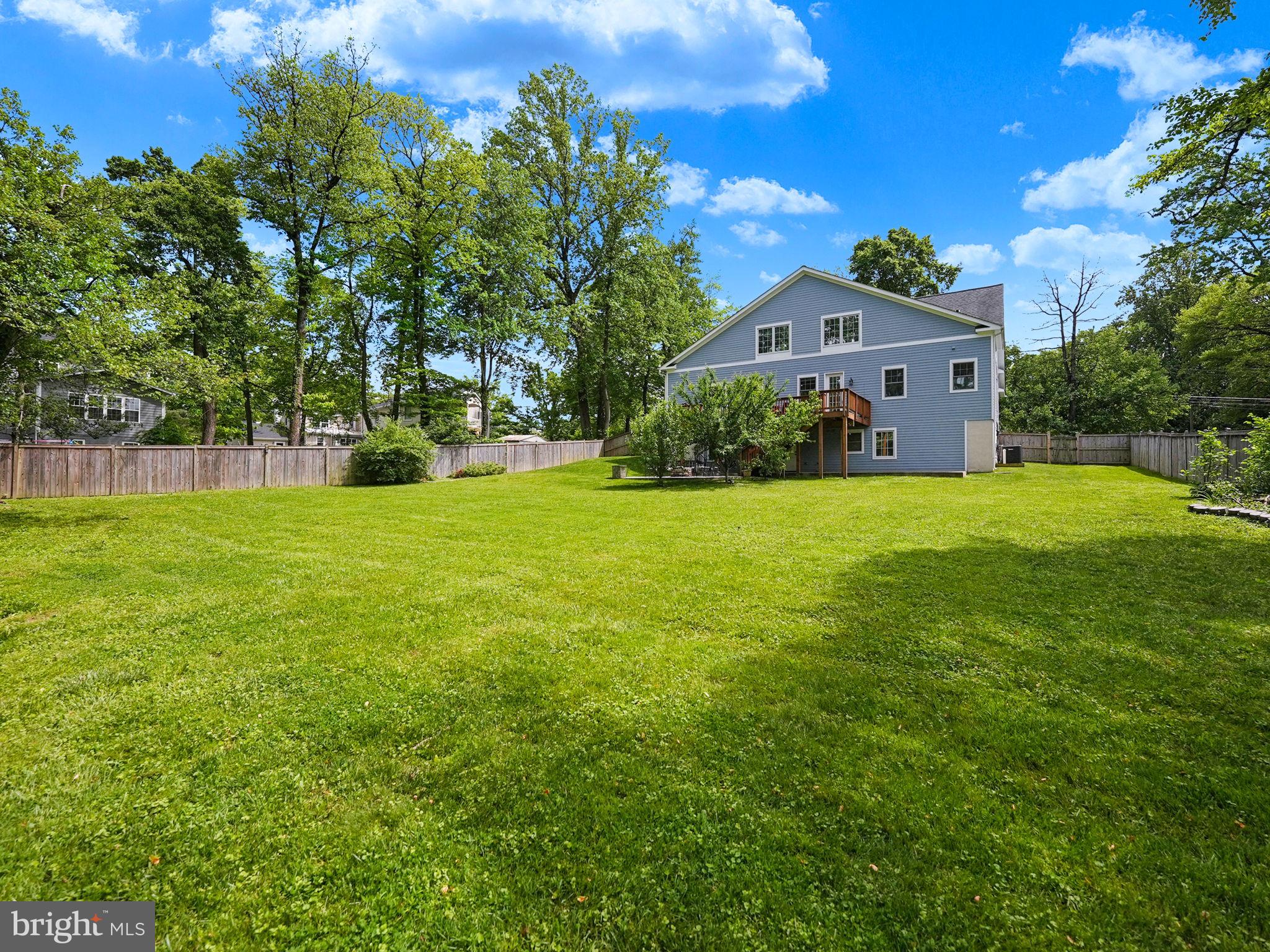 LEE FOREST - Residential