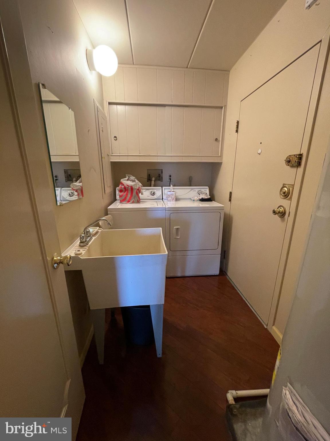 BUSTLETON - Residential