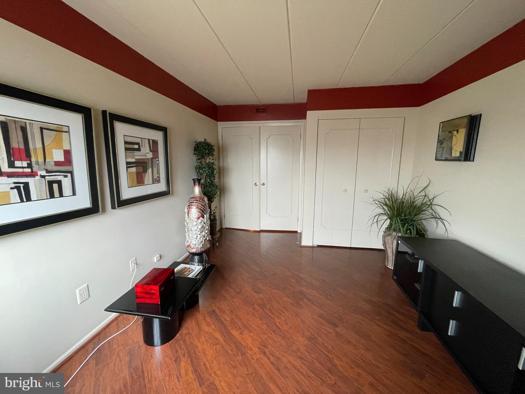 BUSTLETON - Residential