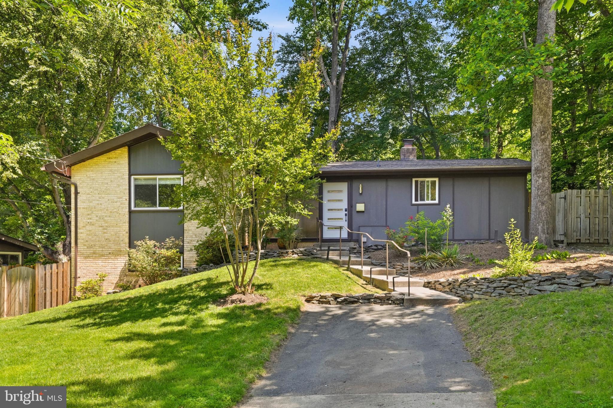14513 WOODCREST DRIVE