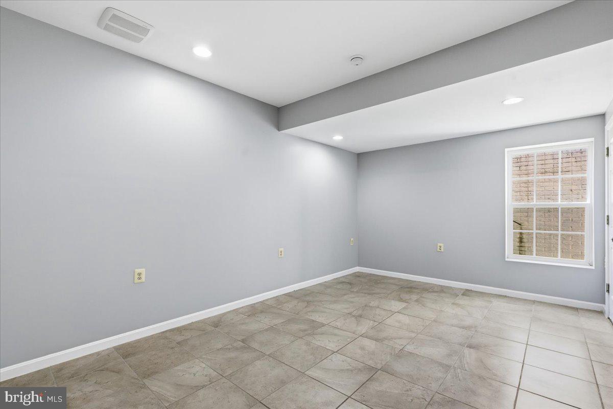 KIRKPATRICK FARMS - Residential