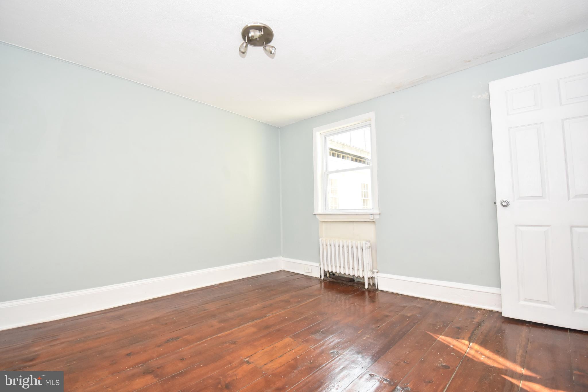 SOCIETY HILL - Residential Lease