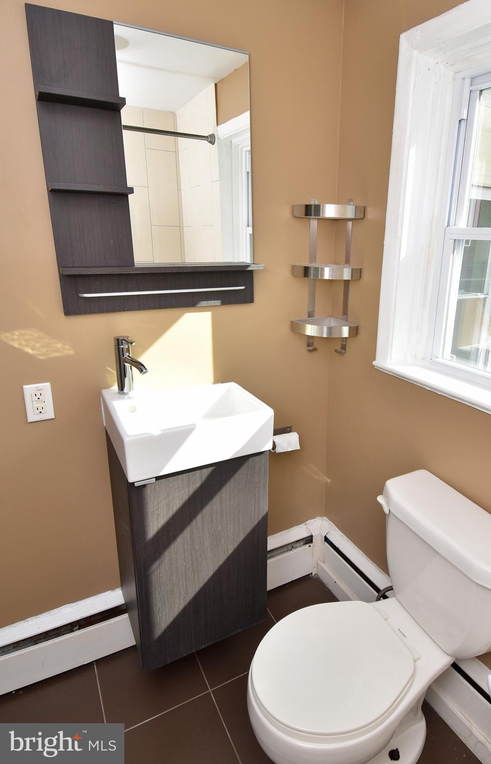 SOCIETY HILL - Residential Lease