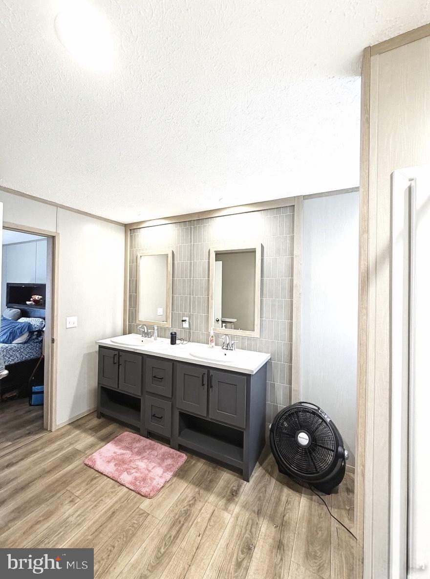 ANGOLA CREST II - Residential