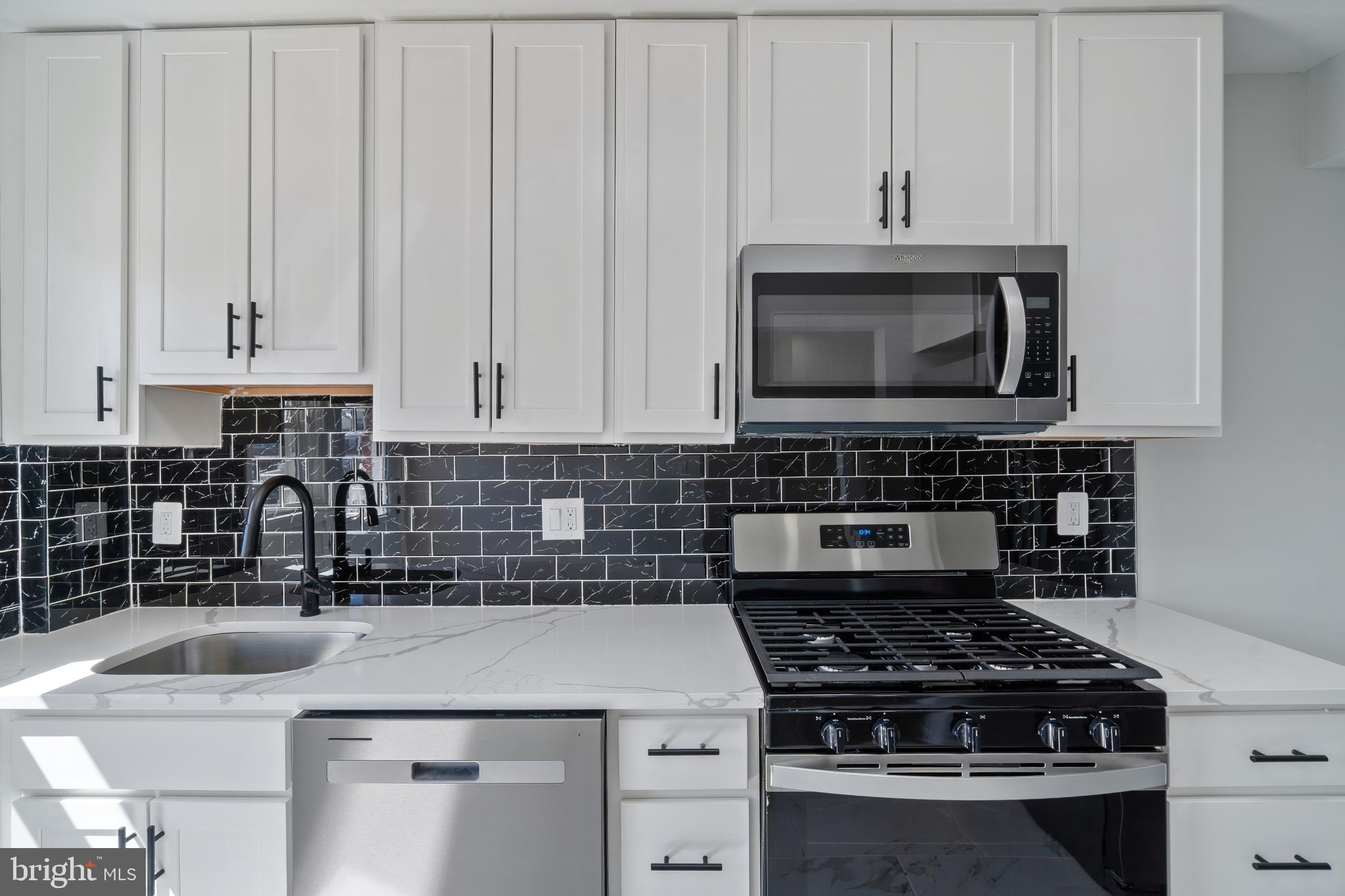 CHARLESMONT - Residential