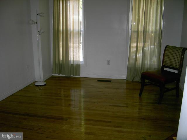 CHARLES VILLAGE - Residential