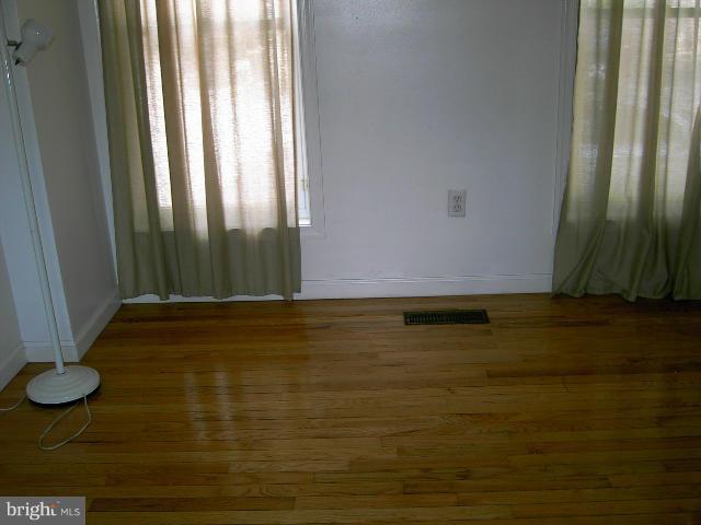 CHARLES VILLAGE - Residential