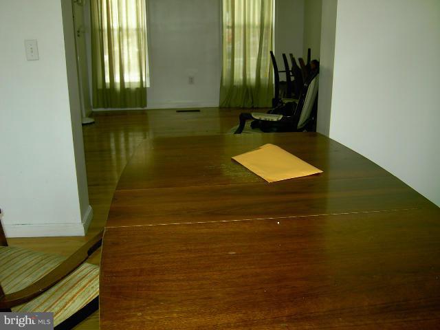 CHARLES VILLAGE - Residential