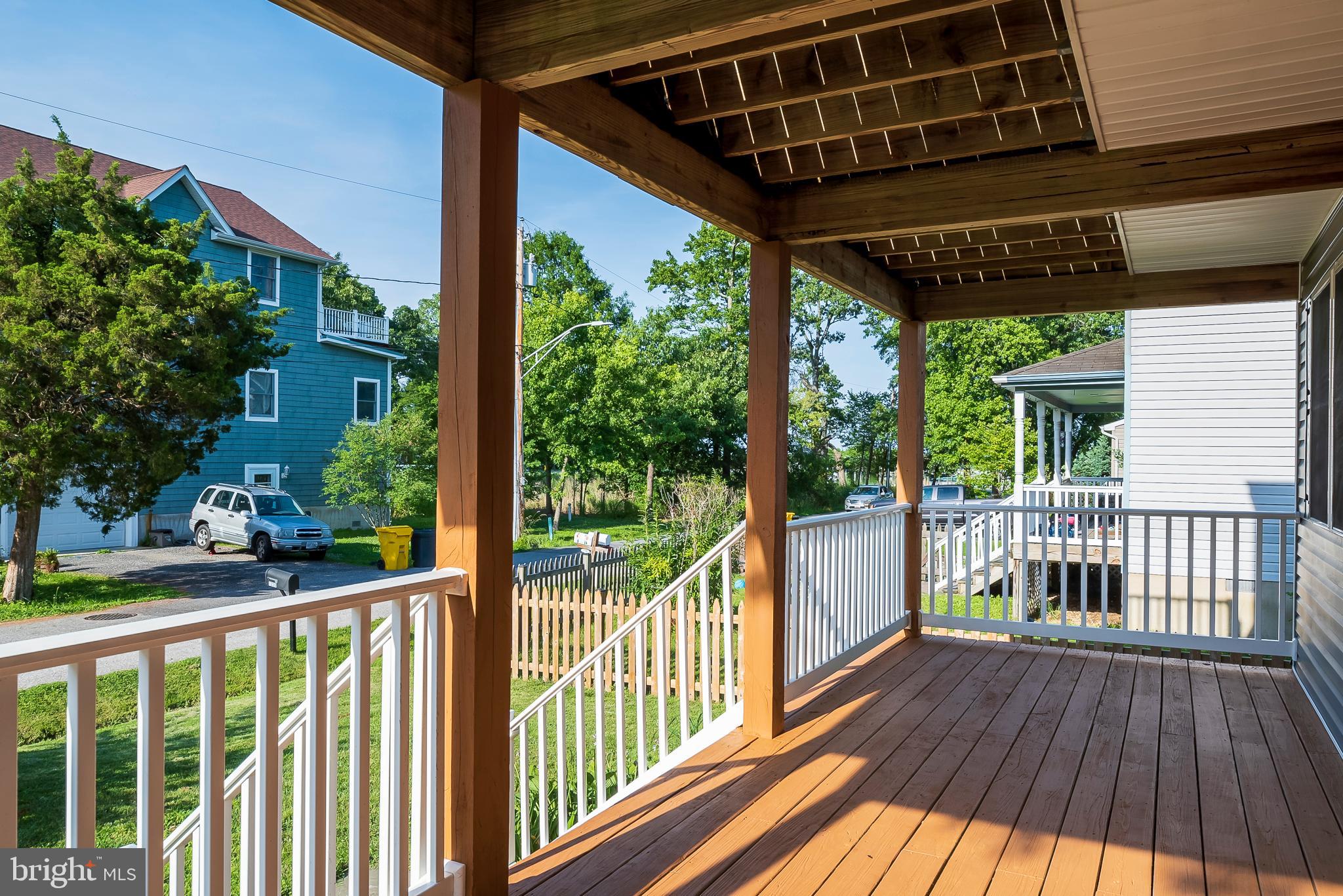 CEDARHURST ON THE BAY - Residential