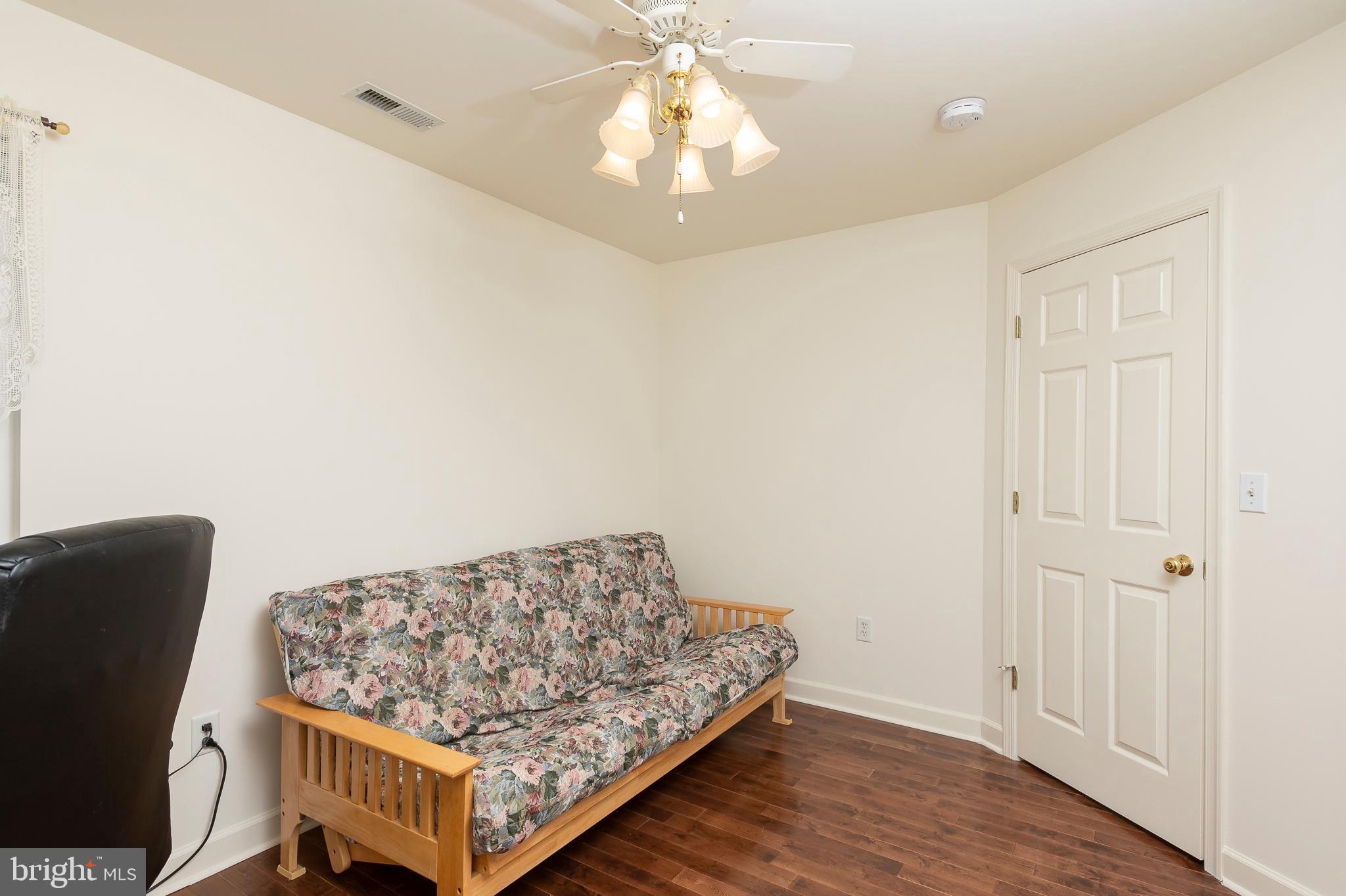 CEDARHURST ON THE BAY - Residential