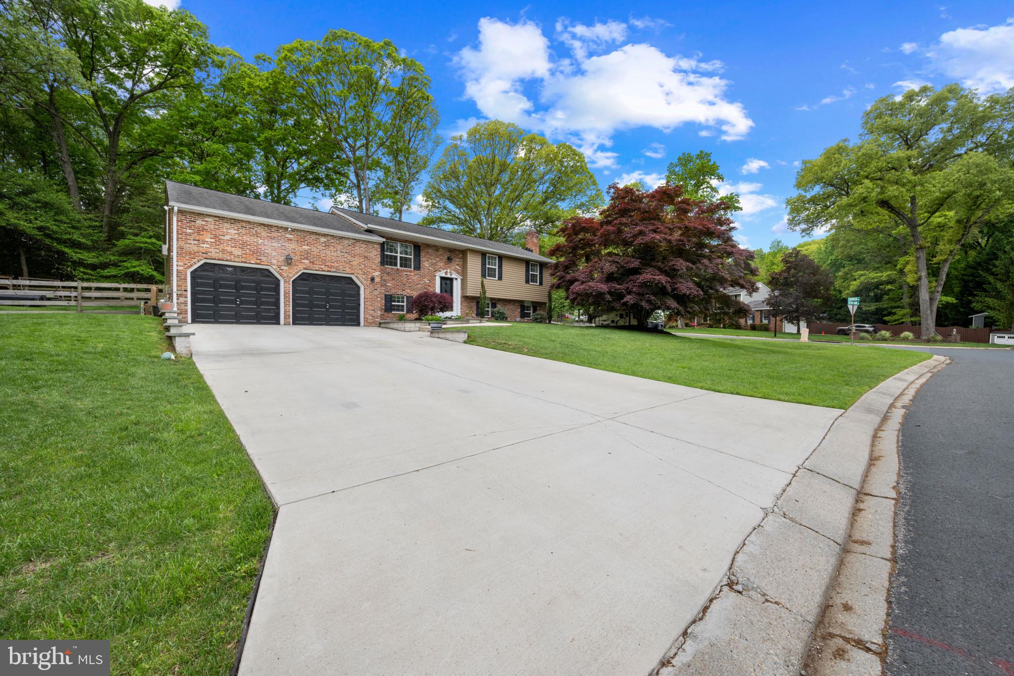 1243 SILVER RUN DRIVE