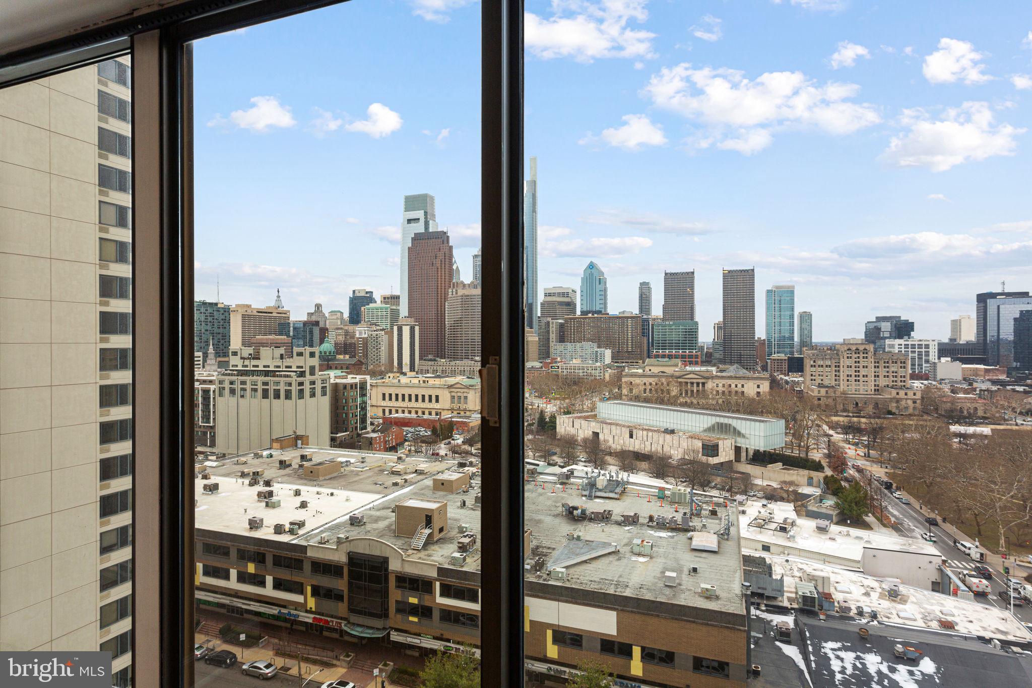 ART MUSEUM AREA - Residential