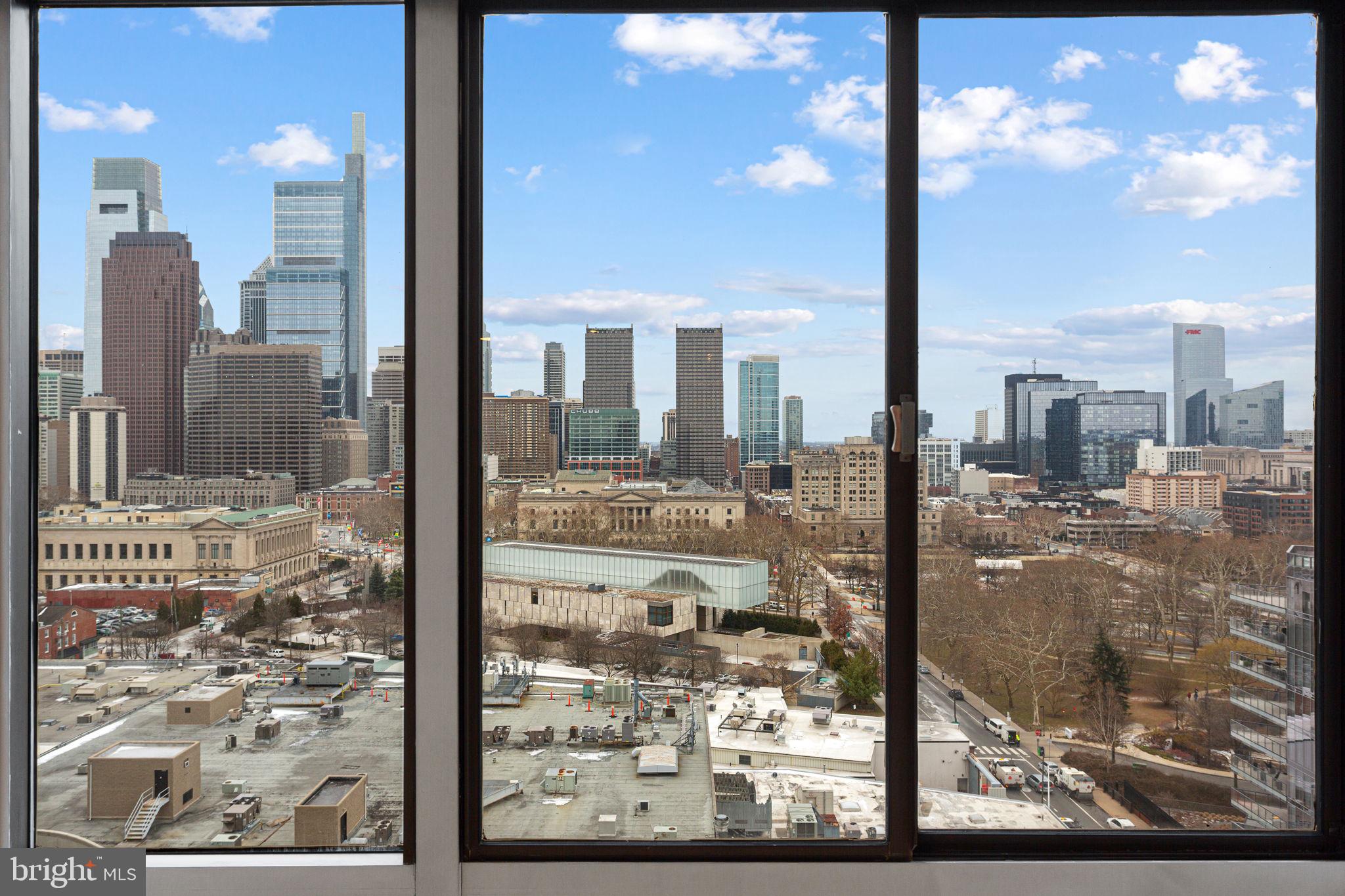 ART MUSEUM AREA - Residential