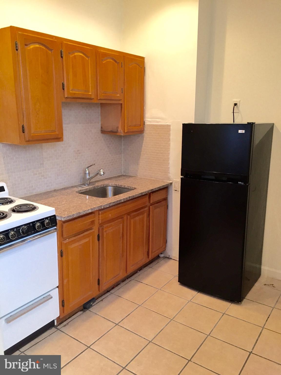 POINT BREEZE - Residential