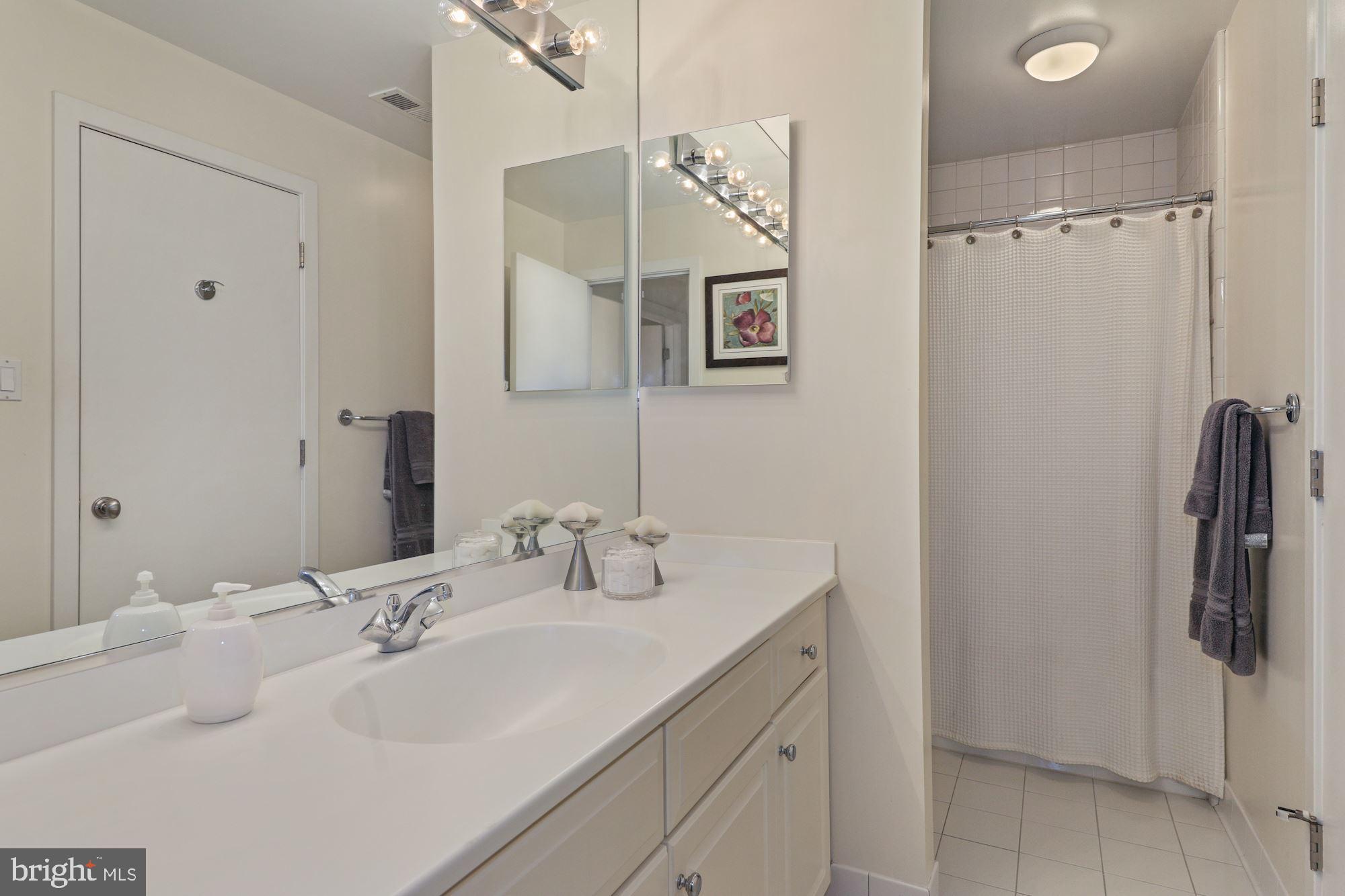 AVENEL - Residential