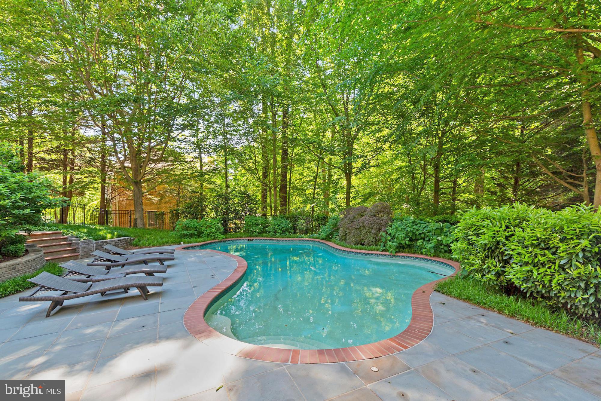 AVENEL - Residential