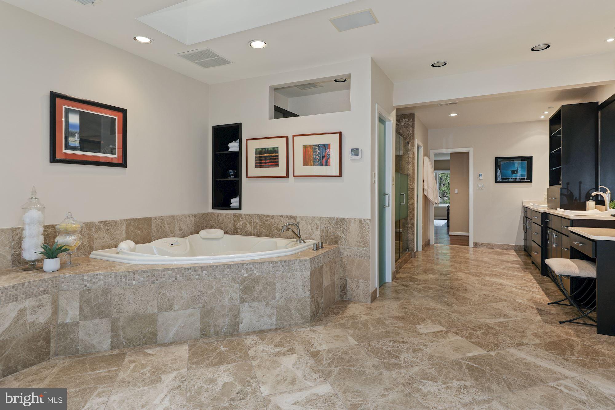 AVENEL - Residential