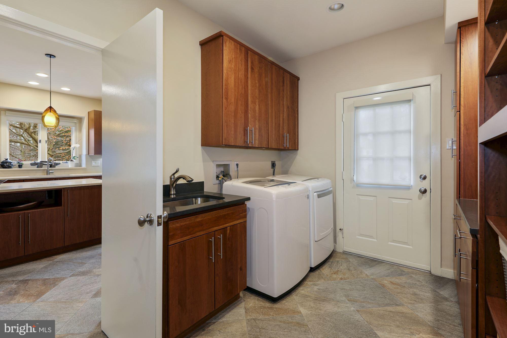 AVENEL - Residential