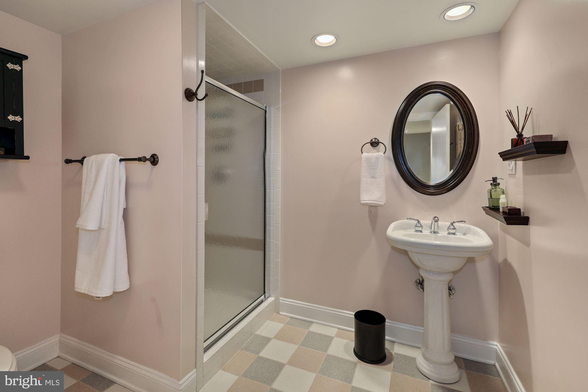 AVENEL - Residential