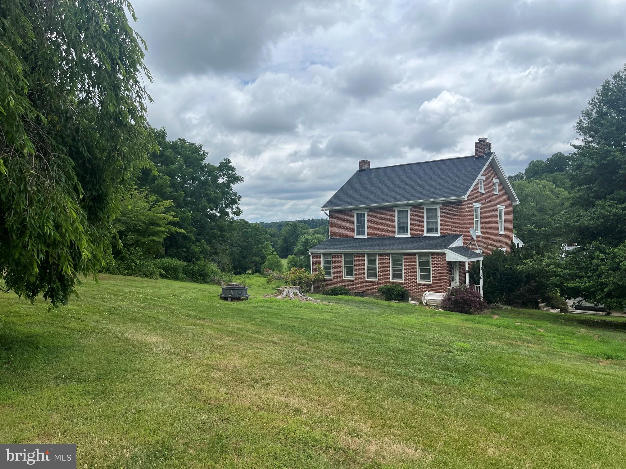 5048 HILDEBRAND ROAD