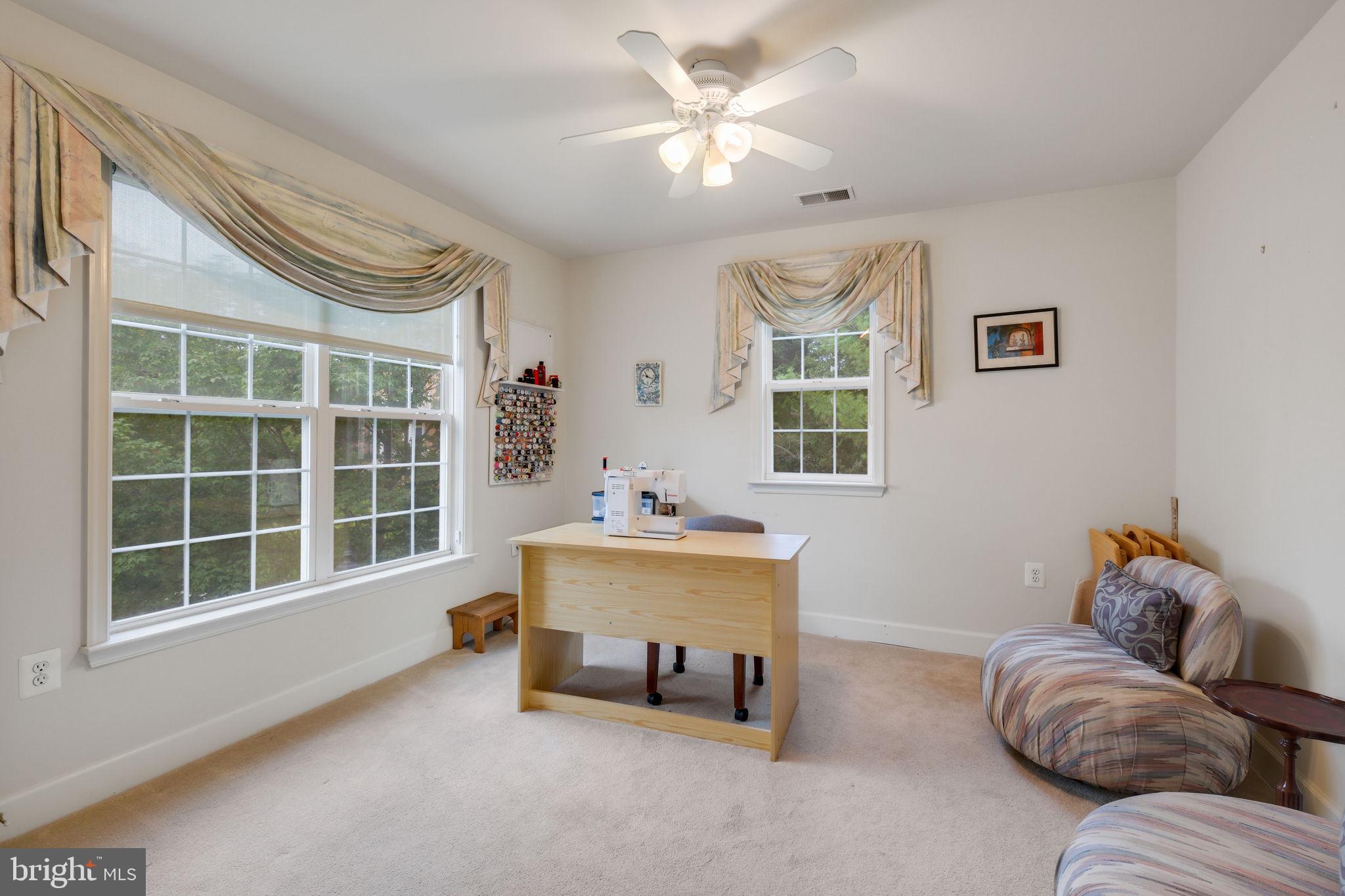 POTOMAC VILLAGE - Residential