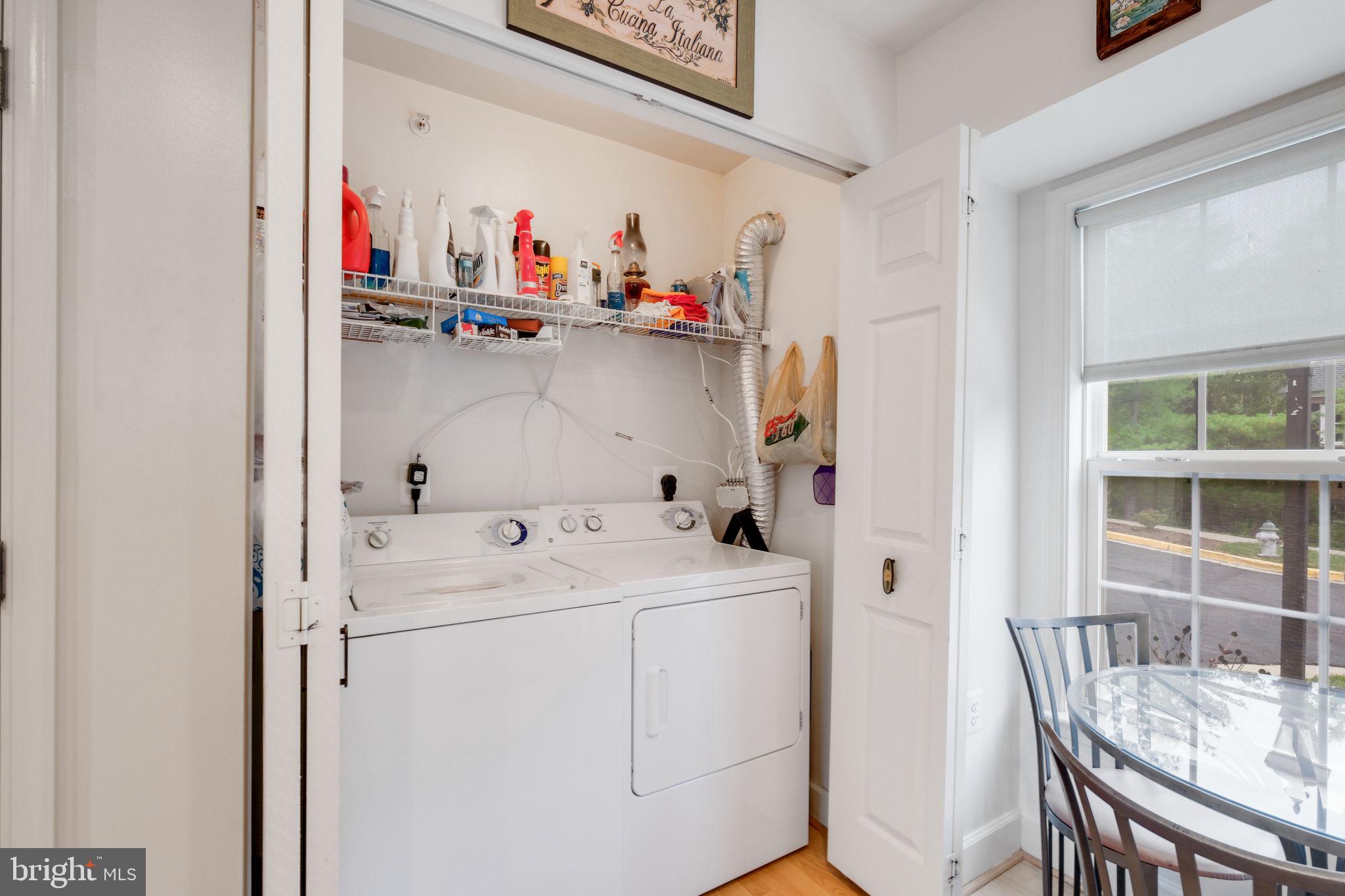 POTOMAC VILLAGE - Residential