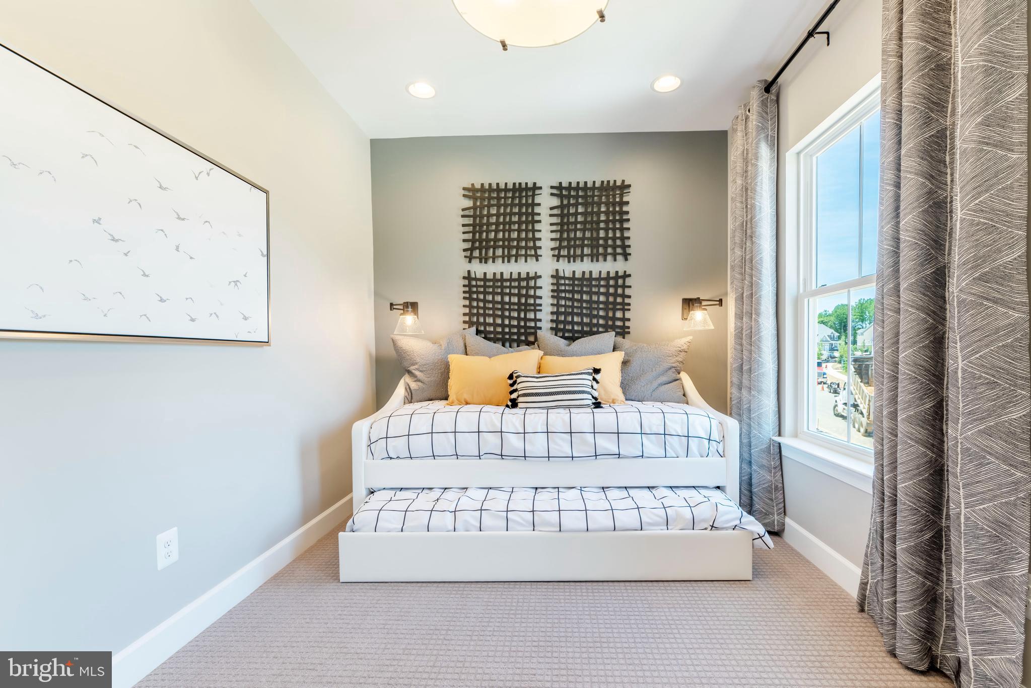 EMBREY MILL - Residential