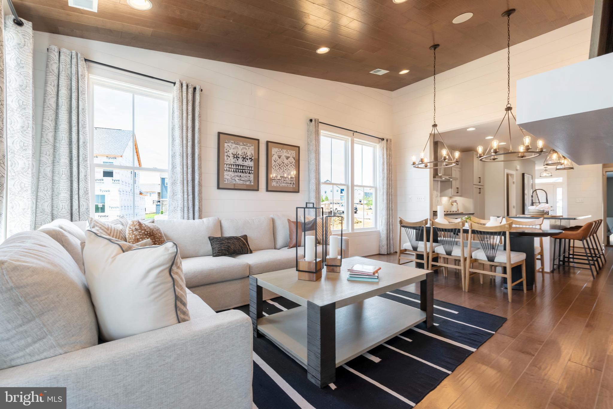 EMBREY MILL - Residential