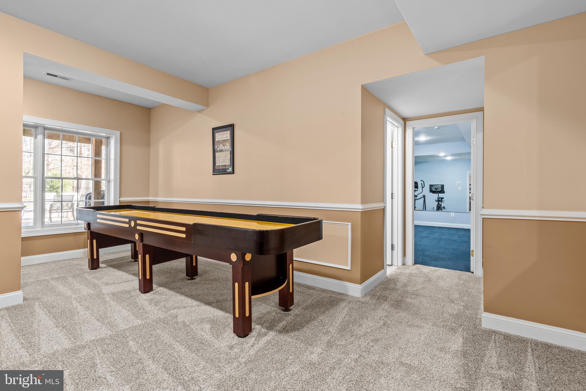 EAGLE POINTE - Residential