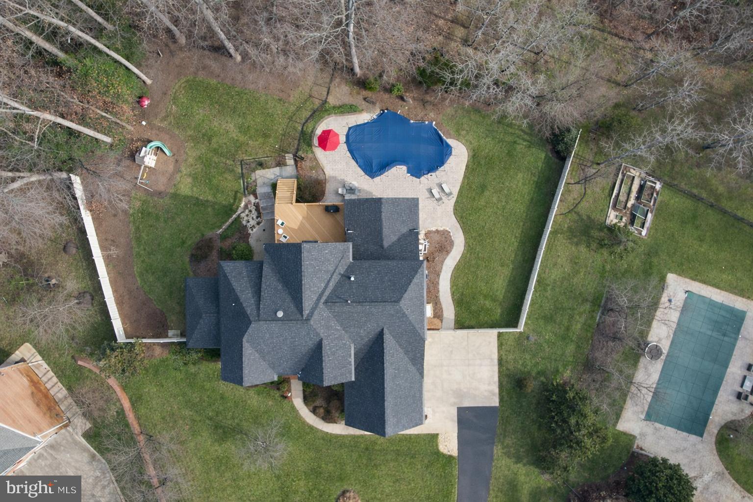 EAGLE POINTE - Residential