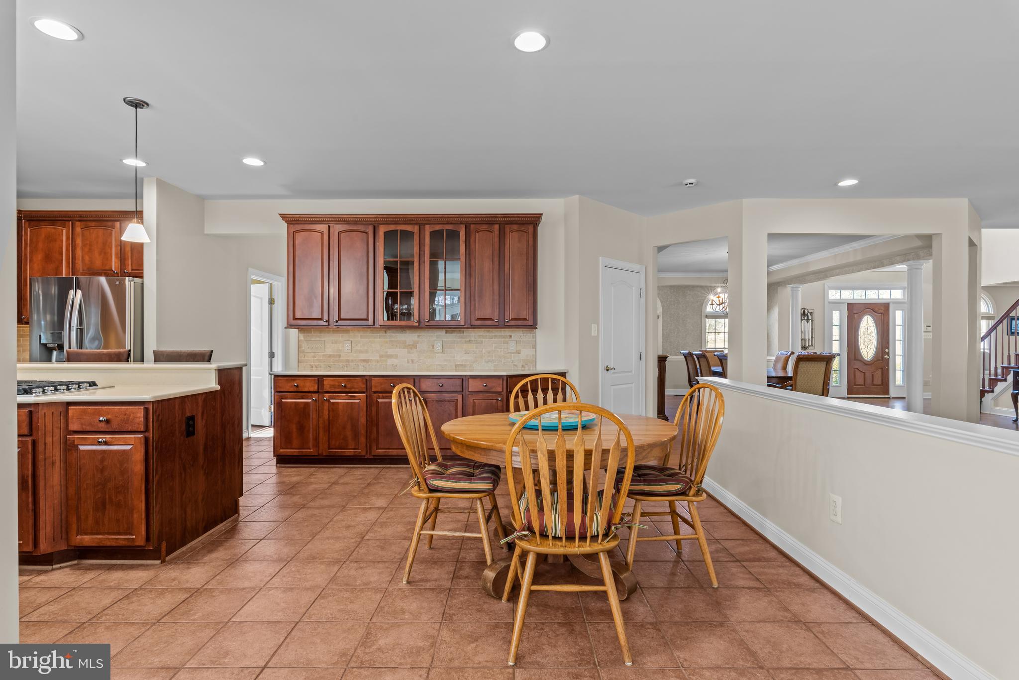 EAGLE POINTE - Residential