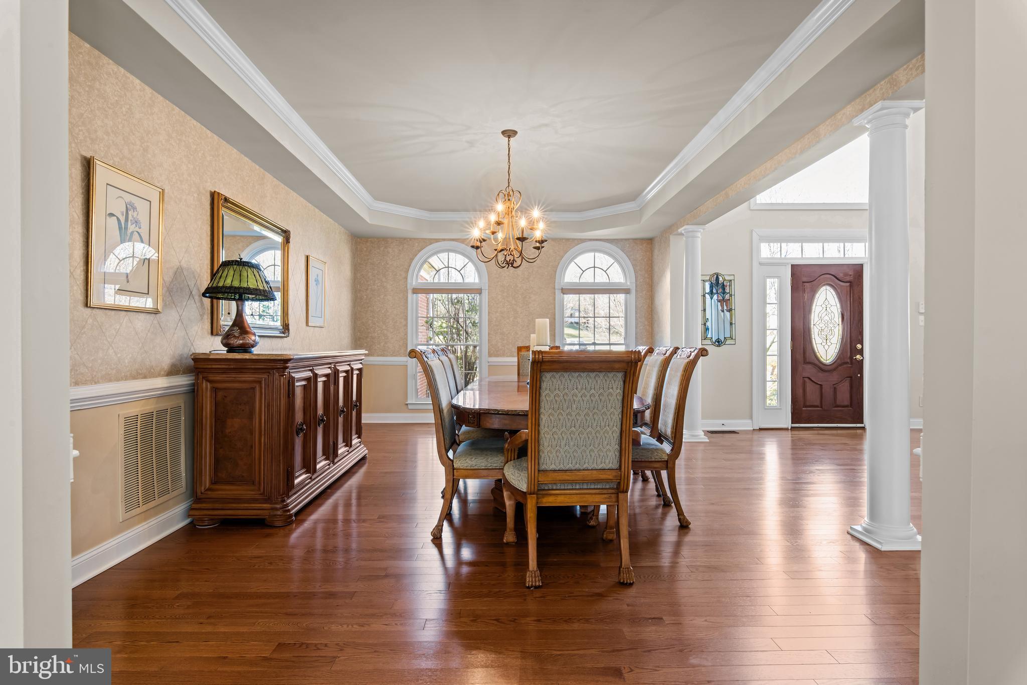 EAGLE POINTE - Residential