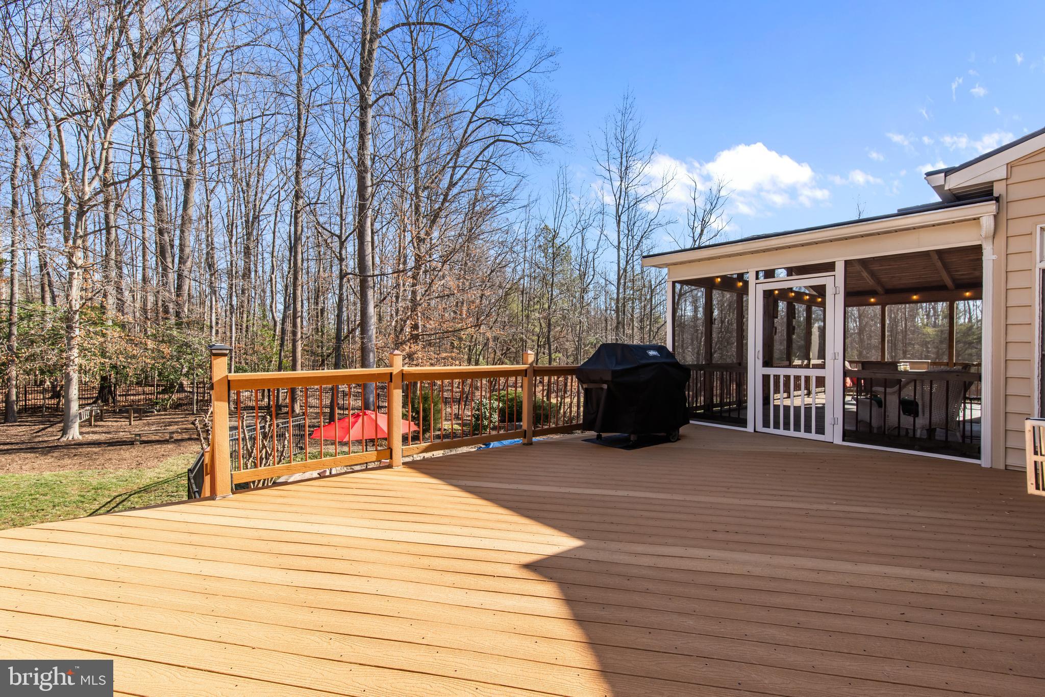 EAGLE POINTE - Residential