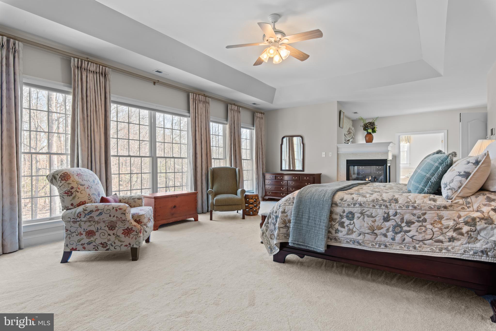 EAGLE POINTE - Residential