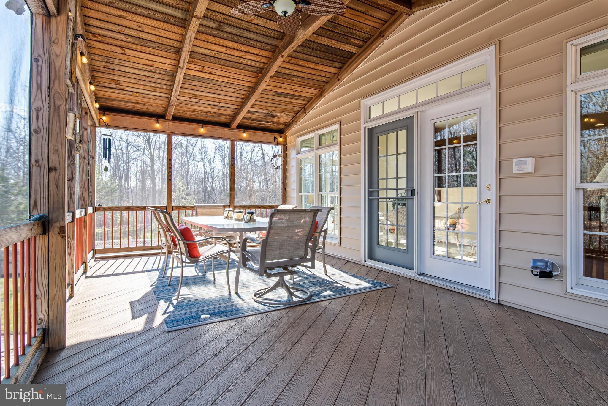 EAGLE POINTE - Residential