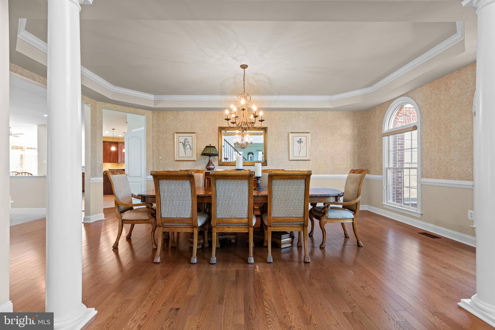 EAGLE POINTE - Residential