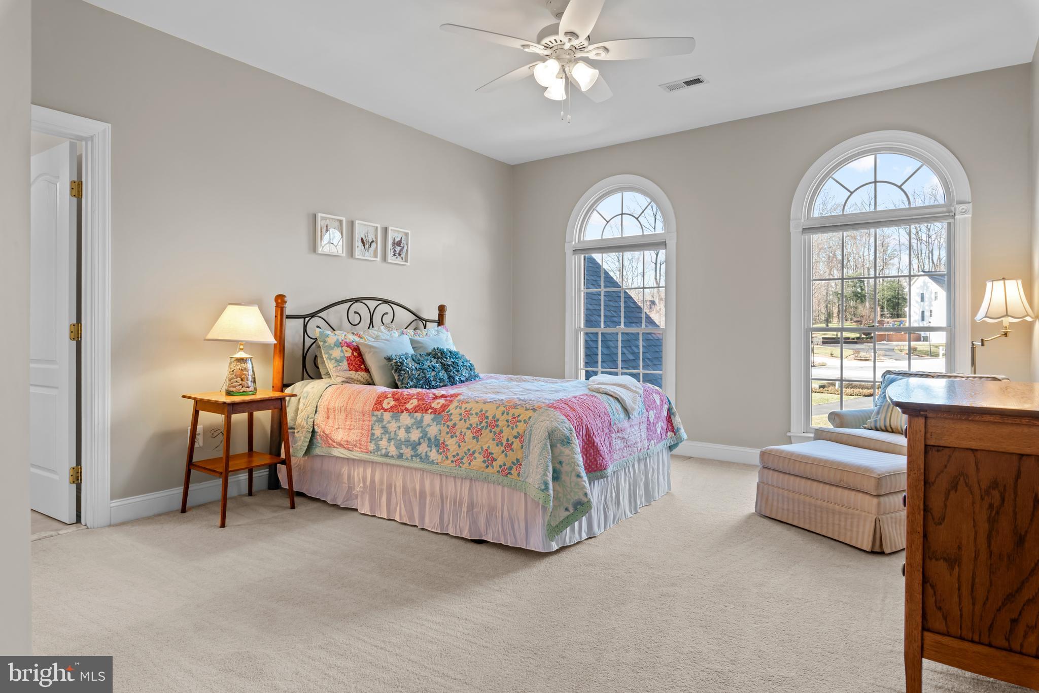 EAGLE POINTE - Residential