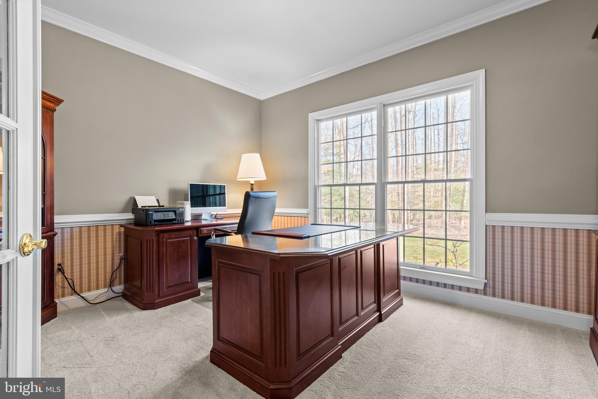 EAGLE POINTE - Residential