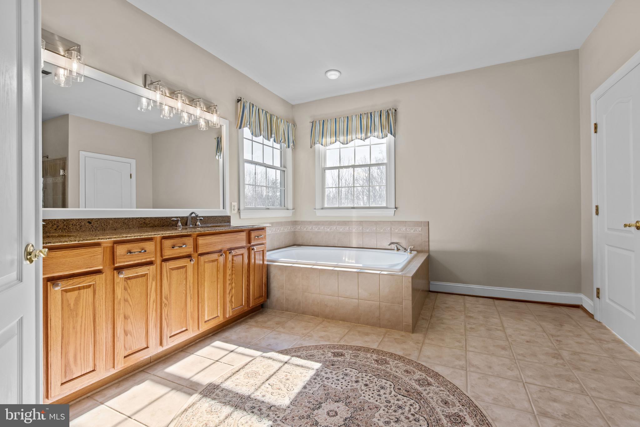 EAGLE POINTE - Residential