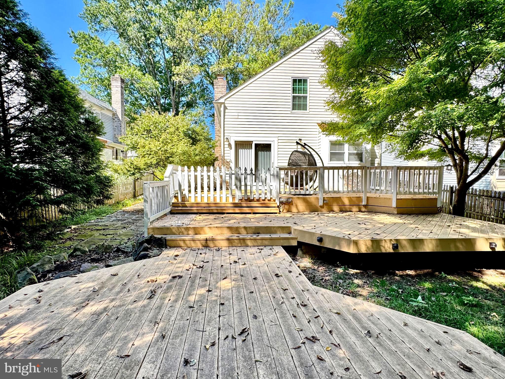 COUNTRYSIDE - Residential