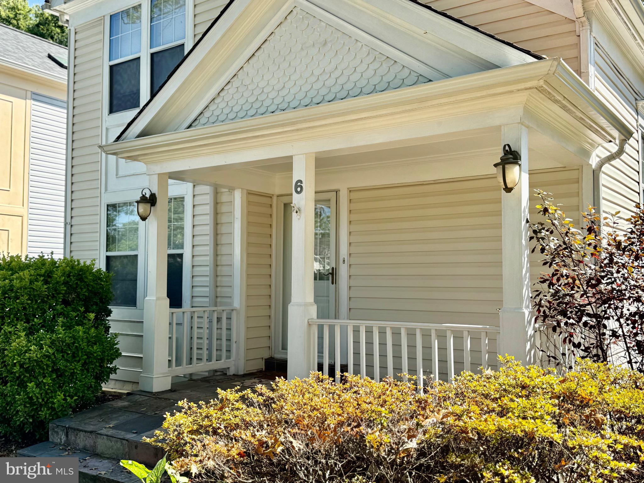 COUNTRYSIDE - Residential