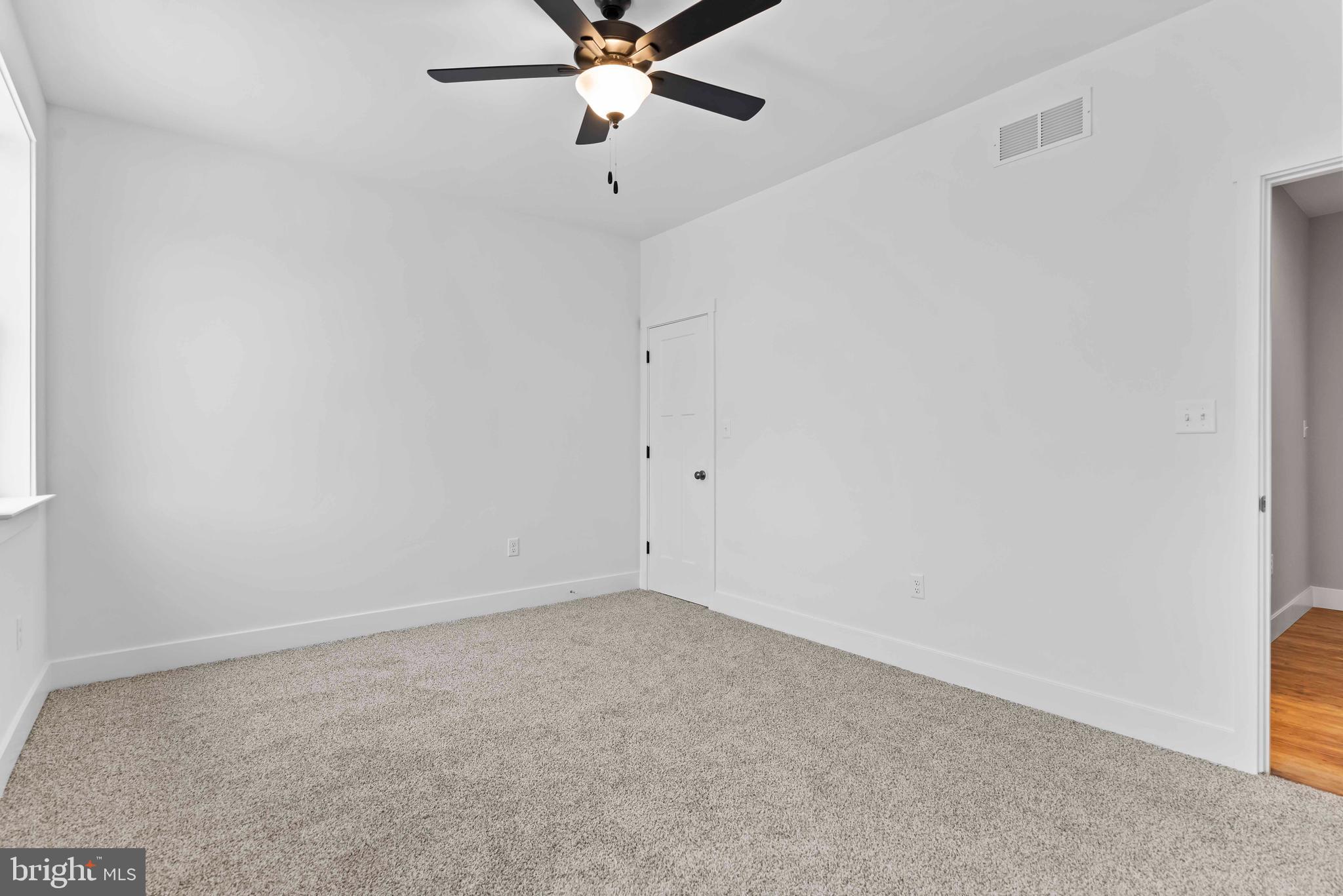 WILSHIRE ESTATES - Residential