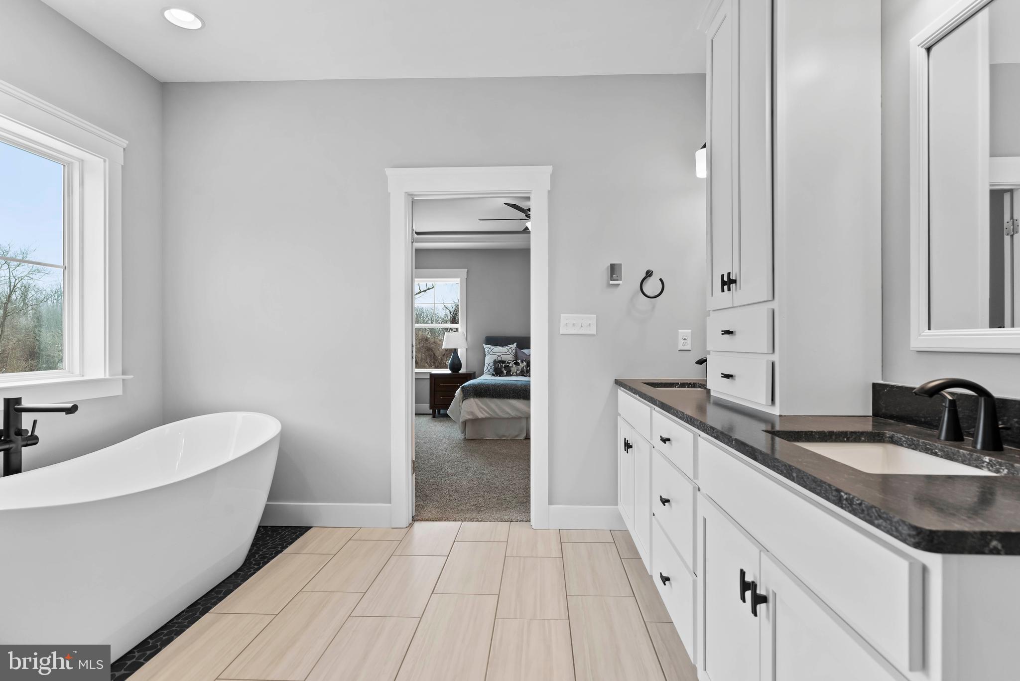 WILSHIRE ESTATES - Residential