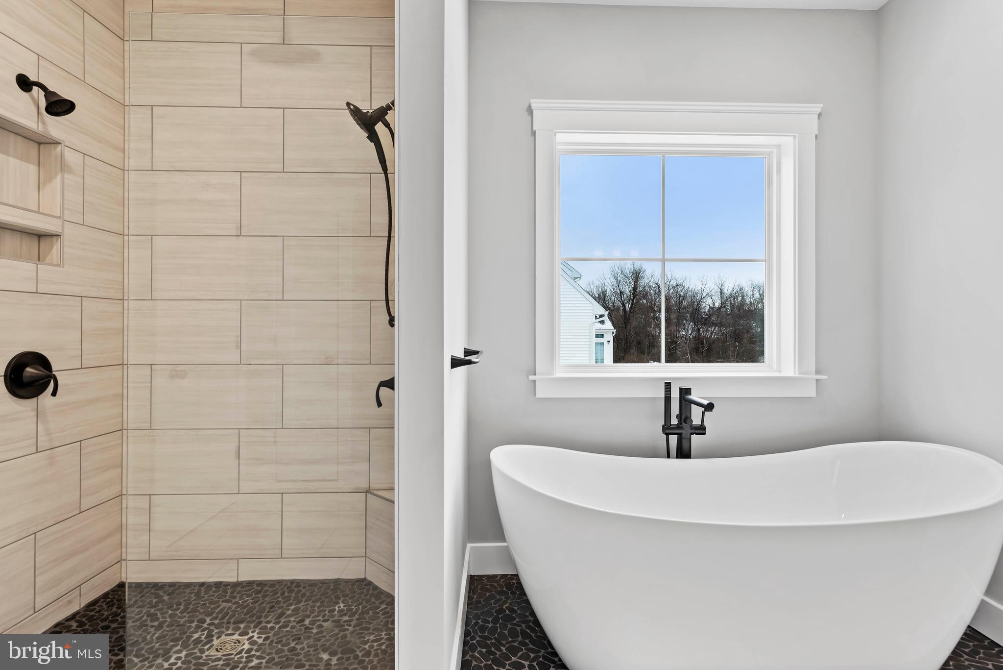 WILSHIRE ESTATES - Residential