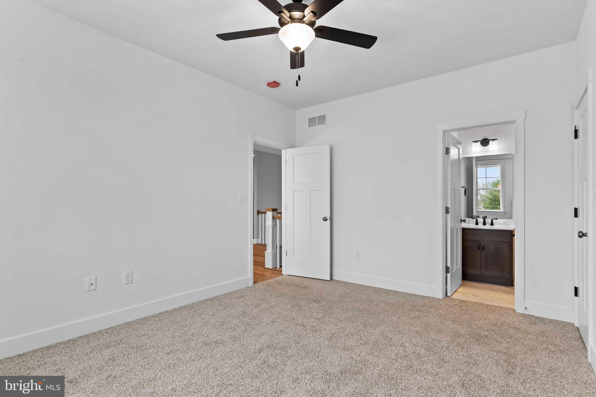 WILSHIRE ESTATES - Residential